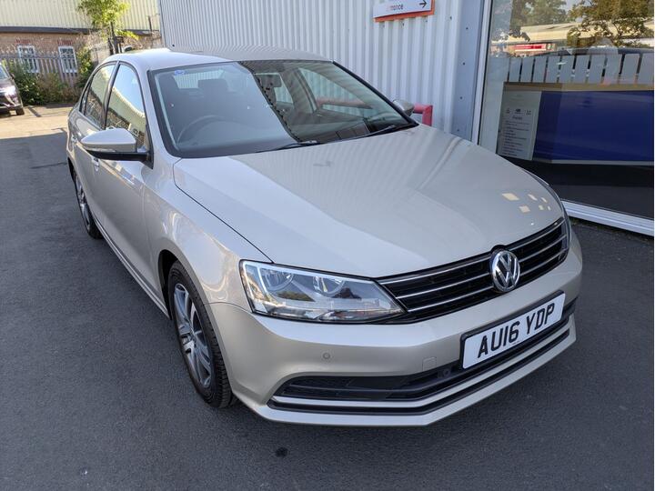 Volkswagen Jetta 1.4 TSI BlueMotion Tech SE DSG Euro 6 (s/s) 4dr