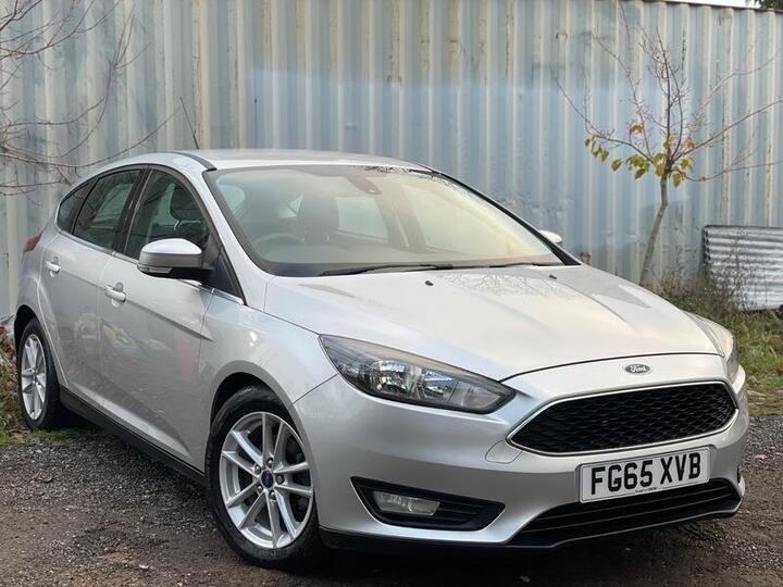 Ford Focus 1.6 Zetec Powershift Euro 6 5dr