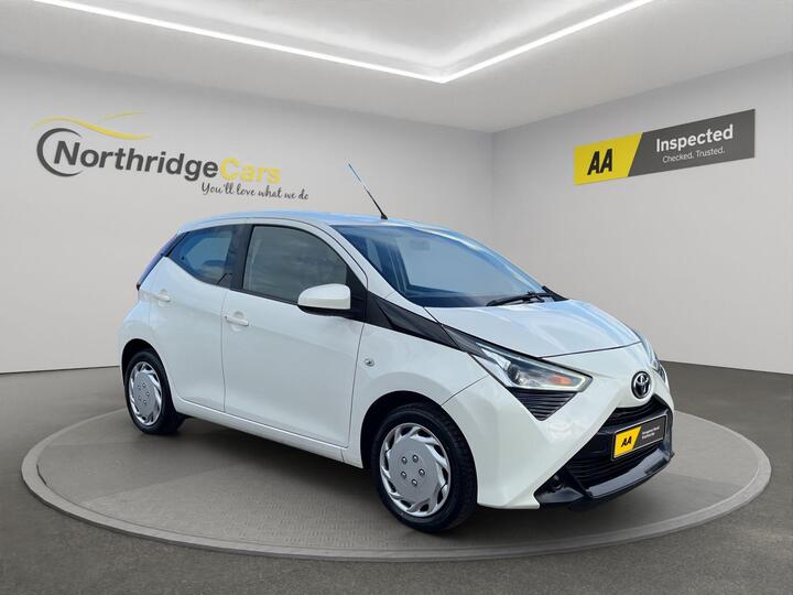 Toyota AYGO 1.0 VVT-i X-play Euro 6 5dr