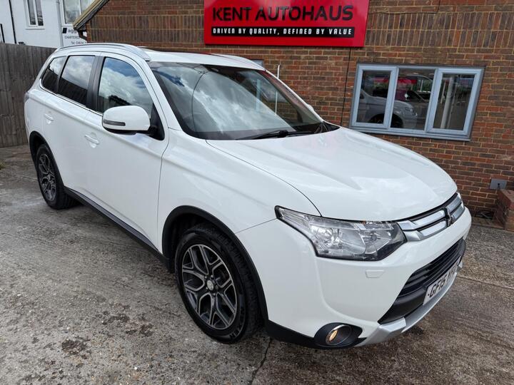 Mitsubishi Outlander 2.2 DI-D GX4 Auto 4WD Euro 5 (s/s) 5dr
