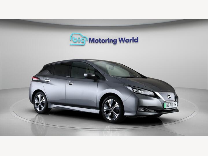 Nissan Leaf 40kWh Tekna Auto 5dr