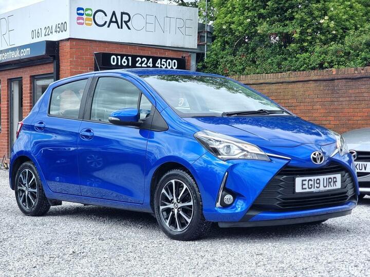 Toyota YARIS 1.5 VVT-i Icon Tech Euro 6 5dr