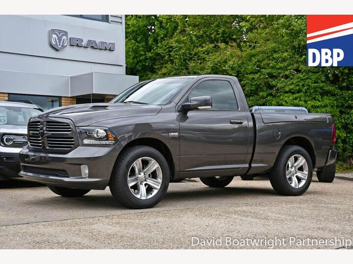 Dodge RAM 2017 Regular Cab 4x4 5.7 Litre V8 Sport