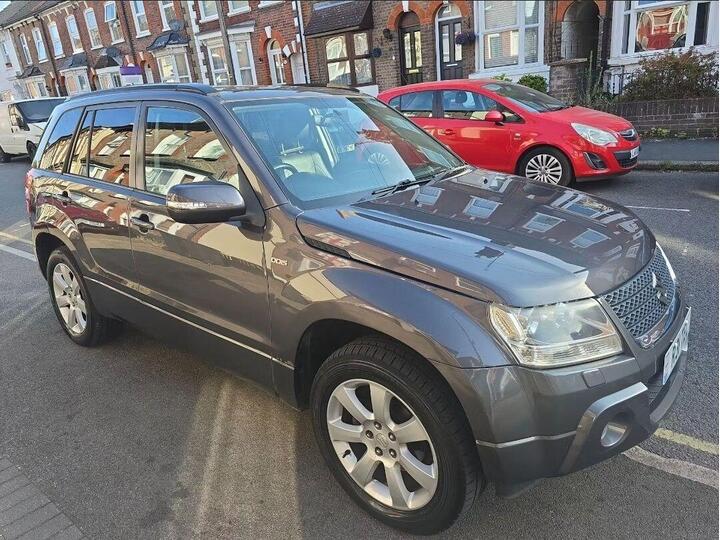 Suzuki Grand Vitara 1.9 DDiS SZ5 4WD Euro 5 5dr