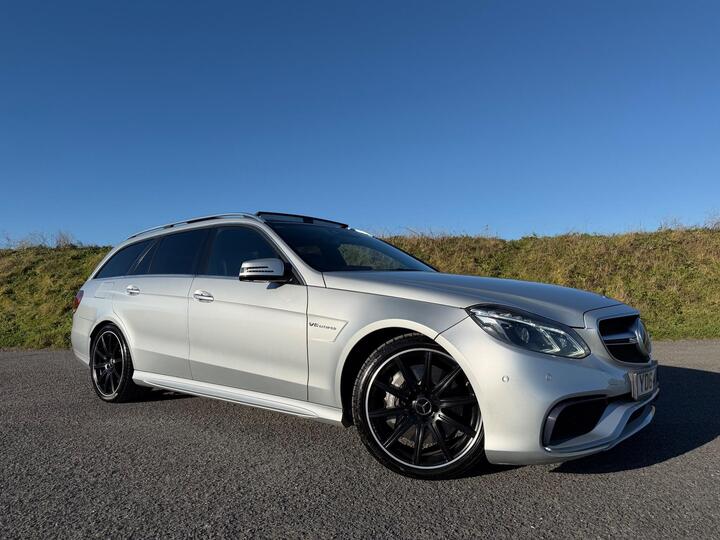 Mercedes-Benz E Class 5.5 E63 V8 BiTurbo AMG SpdS MCT Euro 6 (s/s) 5dr