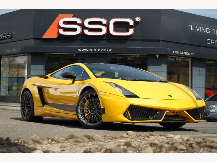 Lamborghini Gallardo 5.2 V10 LP 570-4 Superleggera Coupe 2dr Petrol EGear 4WD Euro 5 (570 Ps)