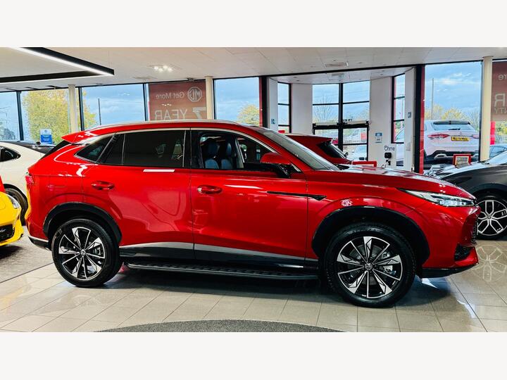 MG MG HS 1.5 T-GDI 24.7kWh Trophy Auto Euro 6 (s/s) 5dr