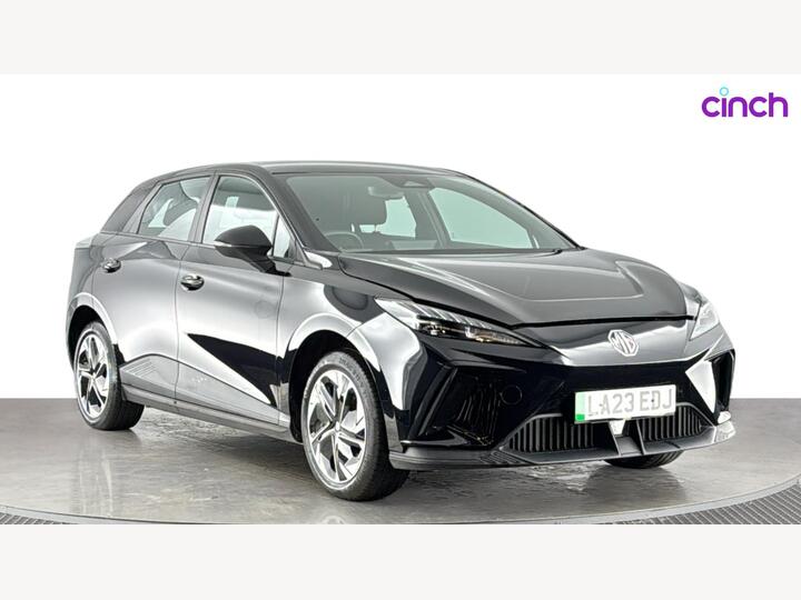 MG MG4 64kWh SE Long Range Auto 5dr