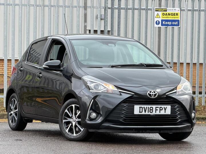 Toyota Yaris 1.5 VVT-i Icon Tech Euro 6 5dr
