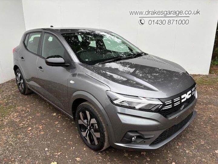 Dacia Sandero 1.0 TCe Journey Euro 6 (s/s) 5dr