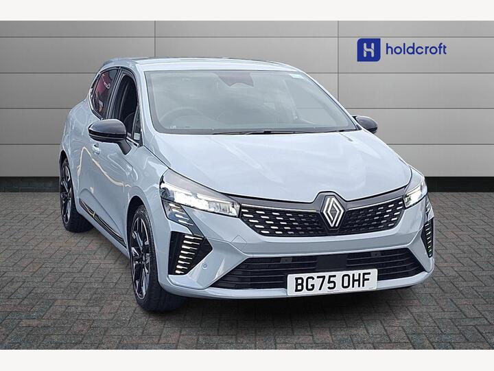 Renault Clio 1.6 E-TECH Techno Auto Euro 6 (s/s) 5dr