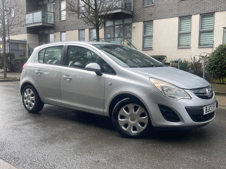Vauxhall Corsa 1.2 16V Exclusiv Easytronic Euro 5 5dr (A/C)