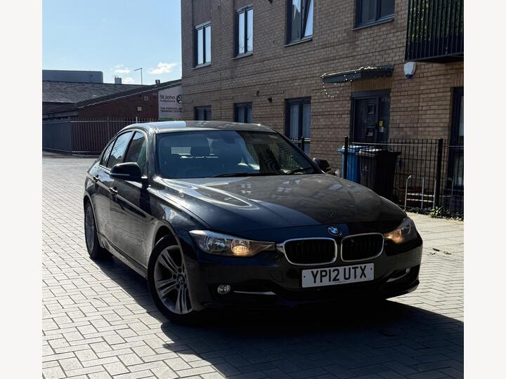 BMW 3 Series 2.0 320i Sport Euro 5 (s/s) 4dr BMW 3 Series 2.0 320i Sport Euro 5 (s/s) 4dr