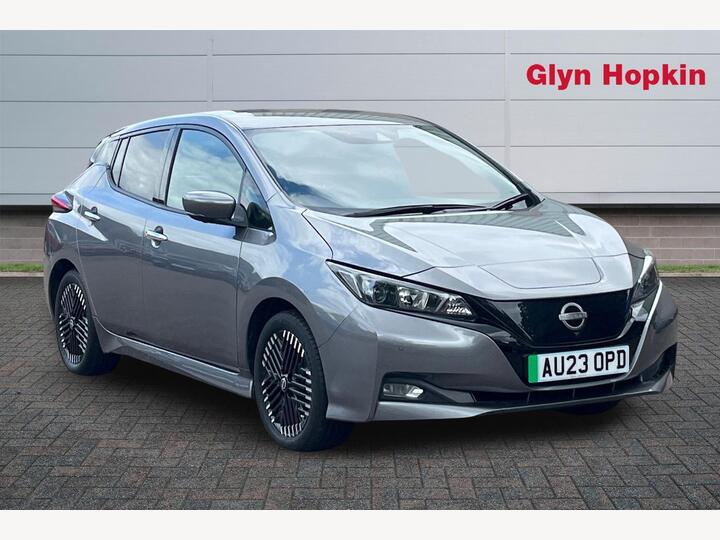 Nissan LEAF 39kWh N-Connecta Auto 5dr