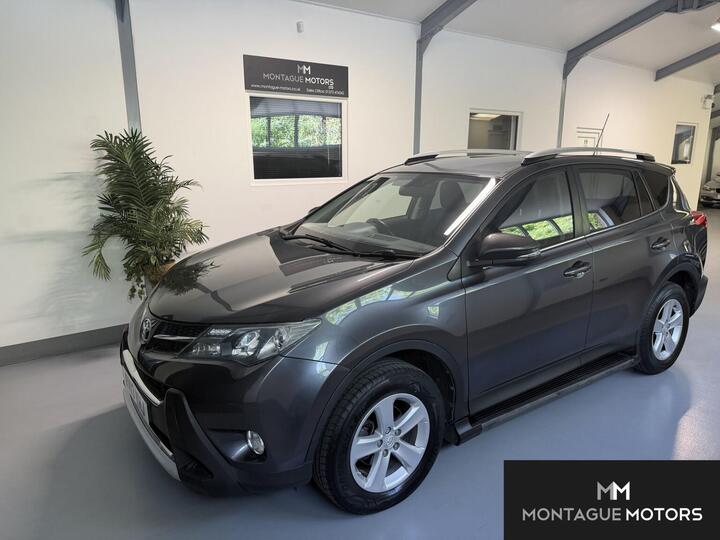 Toyota RAV4 2.0 D-4D Invincible 2WD Euro 5 (s/s) 5dr