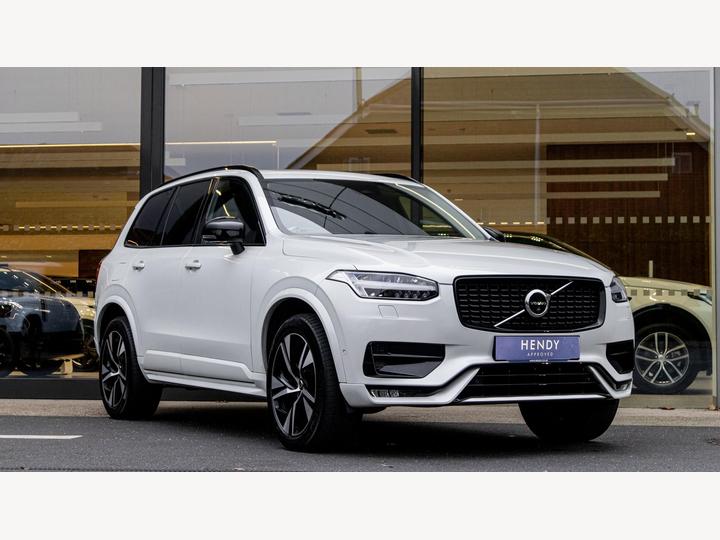 Volvo XC90 2.0 B5 MHEV Plus Auto 4WD Euro 6 (s/s) 5dr