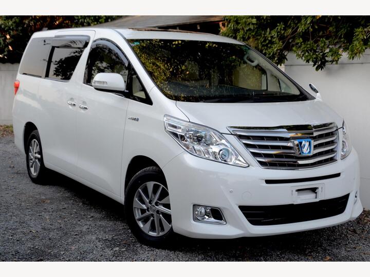 Toyota Alphard 2.4 Hybrid 4WD G Edition - Sunroof