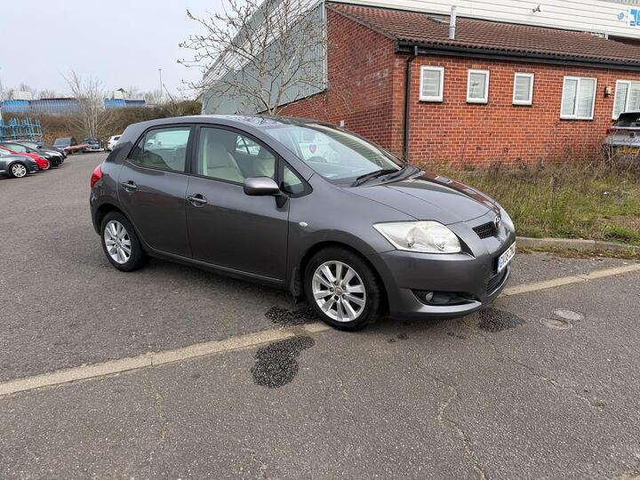 Toyota Auris 2.0 D-4D T Spirit 5dr