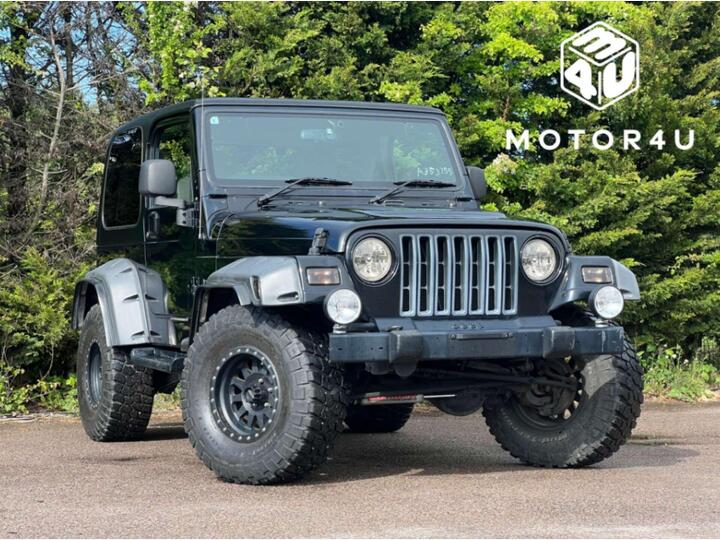 Jeep JEEP WRANGLER 4.0 Sahara Hard Top 4x4 3dr Jeep JEEP WRANGLER 4.0 Sahara Hard Top 4x4 3dr