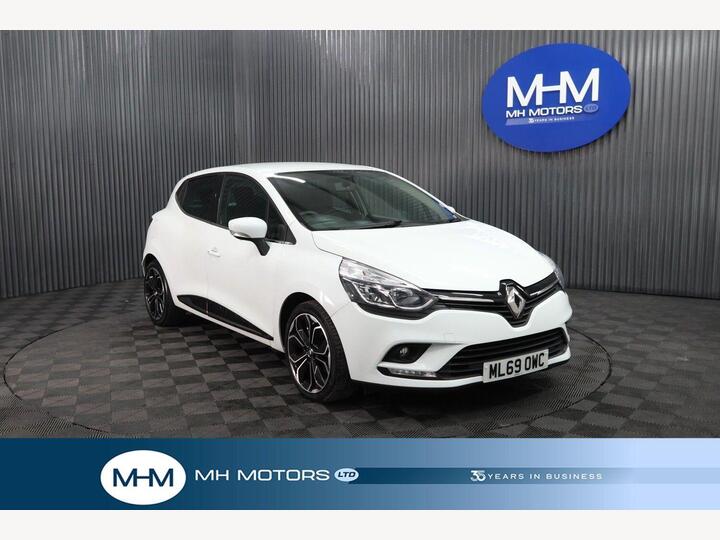 Renault CLIO 1.5 DCi Iconic Euro 6 (s/s) 5dr Renault CLIO 1.5 DCi Iconic Euro 6 (s/s) 5dr