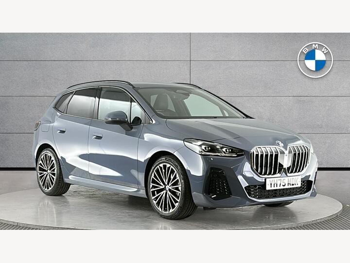 BMW 2 Series Active Tourer 1.5 220i MHT M Sport DCT Euro 6 (s/s) 5dr BMW 2 Series Active Tourer 1.5 220i MHT M Sport DCT Euro 6 (s/s) 5dr