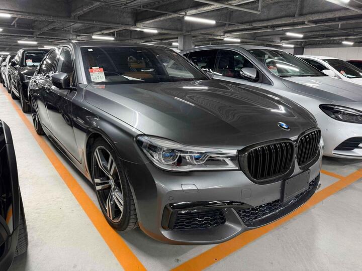 BMW 7 Series 4.4 750i V8 M Sport Auto Euro 6 (s/s) 4dr