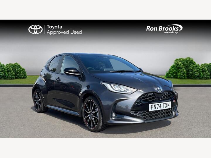 Toyota Yaris 1.5 VVT-h GR SPORT E-CVT Euro 6 (s/s) 5dr