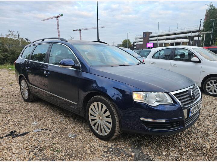 Volkswagen Passat 2.0 TDI Highline Plus DSG Euro 5 5dr