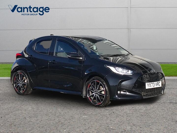 Toyota Yaris 1.5 VVT-h GR SPORT E-CVT Euro 6 (s/s) 5dr