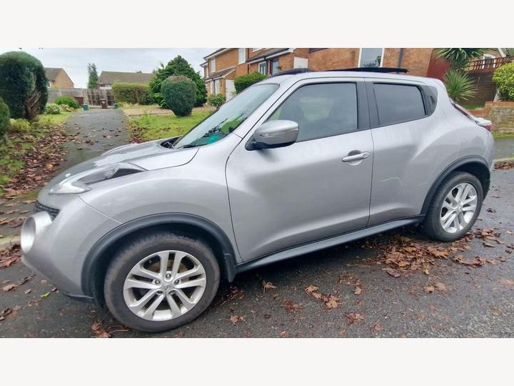 Nissan Juke 1.2 DIG-T N-Connecta Euro 6 (s/s) 5dr