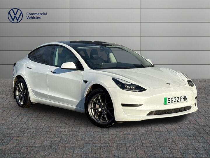 Tesla Model 3 Standard Range Plus Auto RWD 4dr