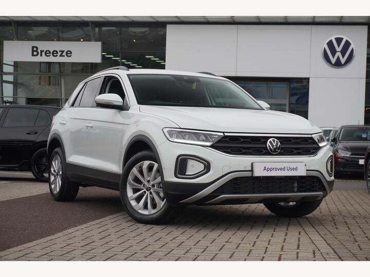Volkswagen T-ROC 1.5 TSI Match Euro 6 (s/s) 5dr Volkswagen T-ROC 1.5 TSI Match Euro 6 (s/s) 5dr