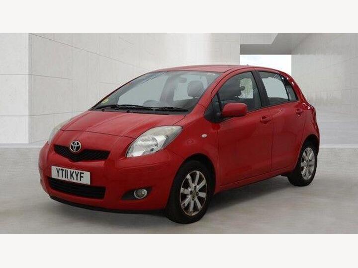 Toyota Yaris 1.33 Dual VVT-i T Spirit Euro 5 (s/s) 5dr