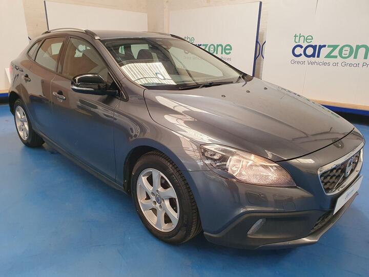 Volvo V40 Cross Country 1.6 D2 SE Euro 5 (s/s) 5dr Volvo V40 Cross Country 1.6 D2 SE Euro 5 (s/s) 5dr