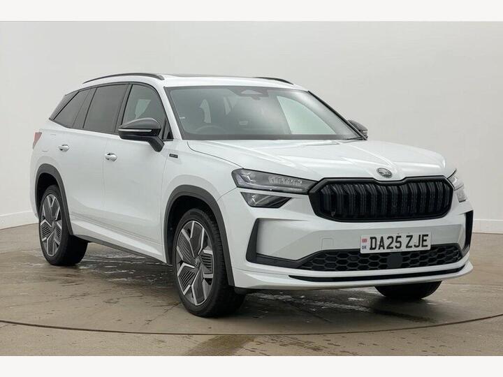 Skoda Kodiaq 2.0 TDI SportLine DSG 4WD Euro 6 (s/s) 5dr (7 Seat) Skoda Kodiaq 2.0 TDI SportLine DSG 4WD Euro 6 (s/s) 5dr (7 Seat)