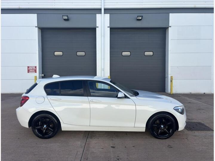 BMW 1 SERIES 1.6 114d Sport Euro 5 (s/s) 5dr