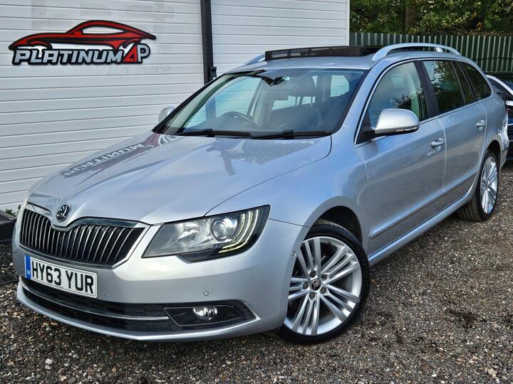 Skoda Superb 2.0 TDI Elegance DSG Euro 5 (s/s) 5dr