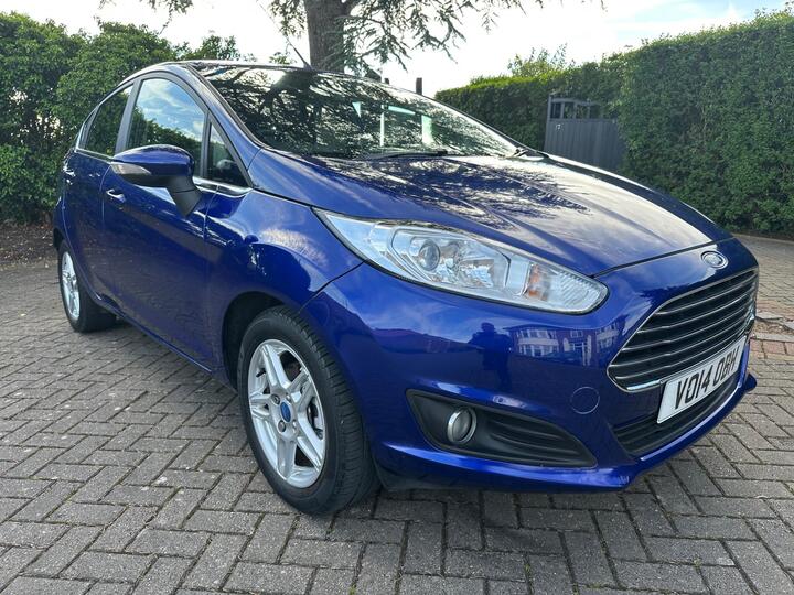 Ford Fiesta 1.0T EcoBoost Zetec Euro 5 (s/s) 5dr