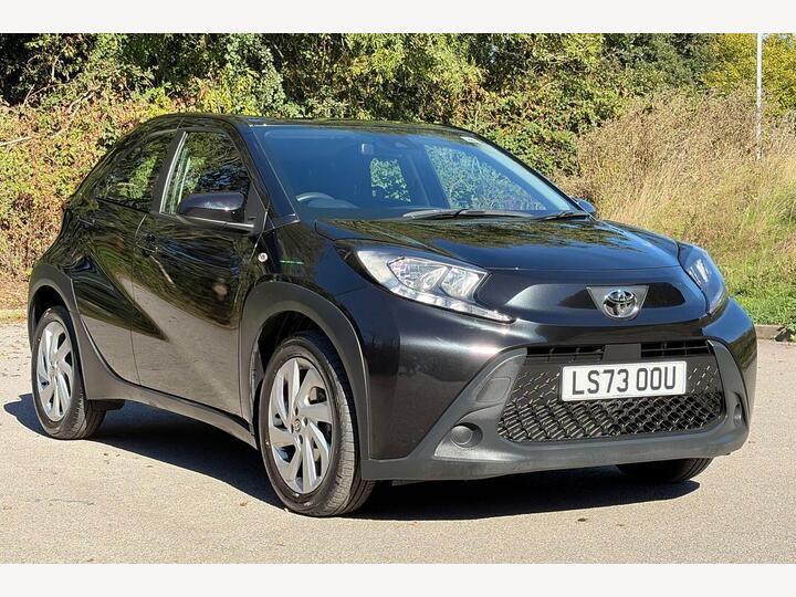 Toyota Aygo X 1.0 VVT-i Pure X-shift Euro 6 (s/s) 5dr