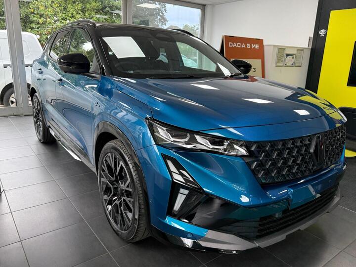 Renault Austral 1.2 E-TECH Iconic Esprit Alpine Auto Euro 6 (s/s) 5dr