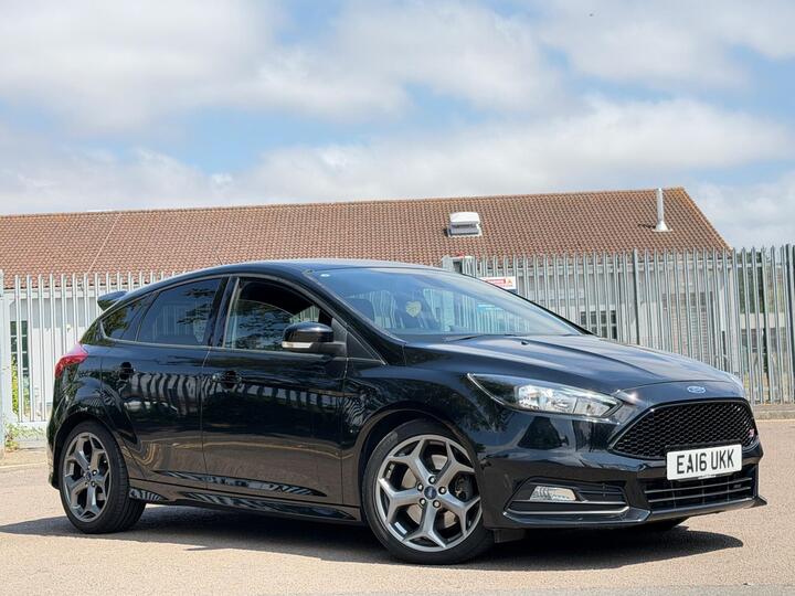 Ford Focus 2.0 TDCi ST-2 Euro 6 (s/s) 5dr