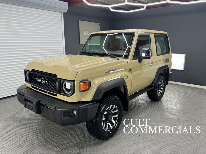 Toyota Land Cruiser GDJ 71 70 Series SWB