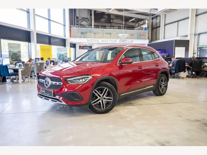 Mercedes-Benz GLA 1.3 GLA200 Sport (Executive) 7G-DCT Euro 6 (s/s) 5dr