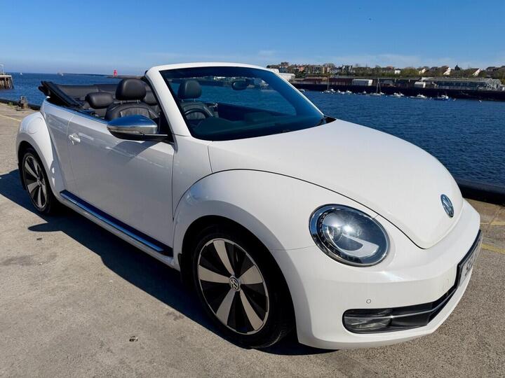 Volkswagen BEETLE 2.0 TSI Sport Cabriolet DSG Euro 5 2dr Volkswagen BEETLE 2.0 TSI Sport Cabriolet DSG Euro 5 2dr