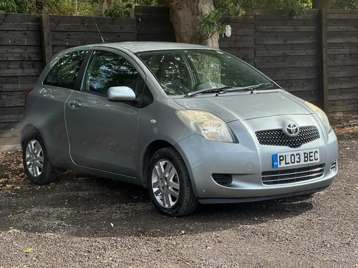 Toyota Yaris 1.0 VVT-i TR 5dr