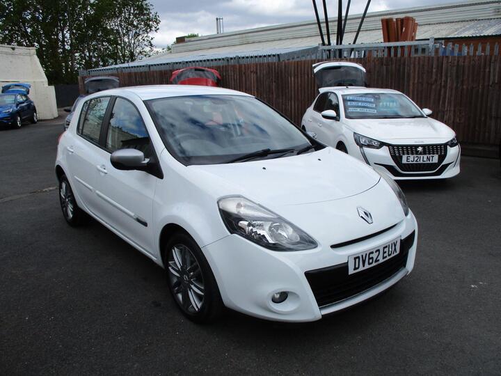 Renault Clio 1.5 DCi Dynamique TomTom Euro 5 5dr