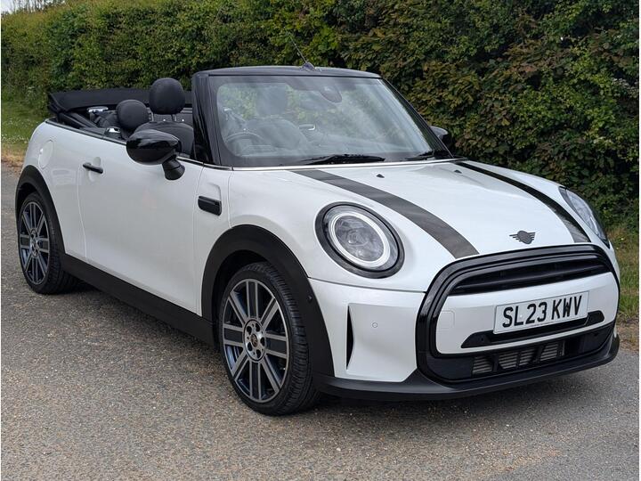 MINI Convertible 1.5 Cooper Exclusive Steptronic Euro 6 (s/s) 2dr