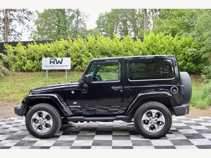 Jeep Wrangler 2.8 CRD Overland Auto 4WD Euro 6 2dr