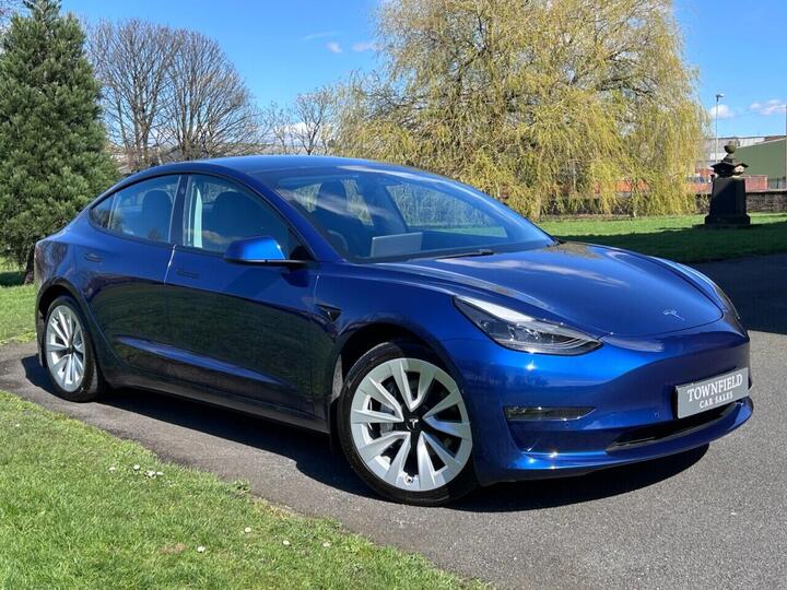 Tesla Model 3 (Dual Motor) Long Range Auto 4WDE 4dr