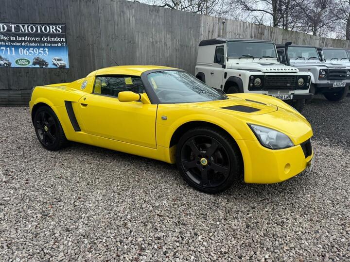 Vauxhall VX220 2.2i 16v Lightning Yellow Targa 2dr Vauxhall VX220 2.2i 16v Lightning Yellow Targa 2dr